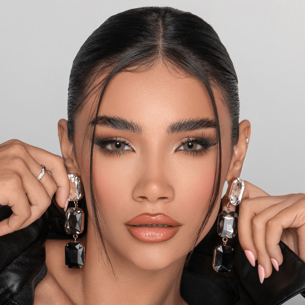 Bella colored lenses