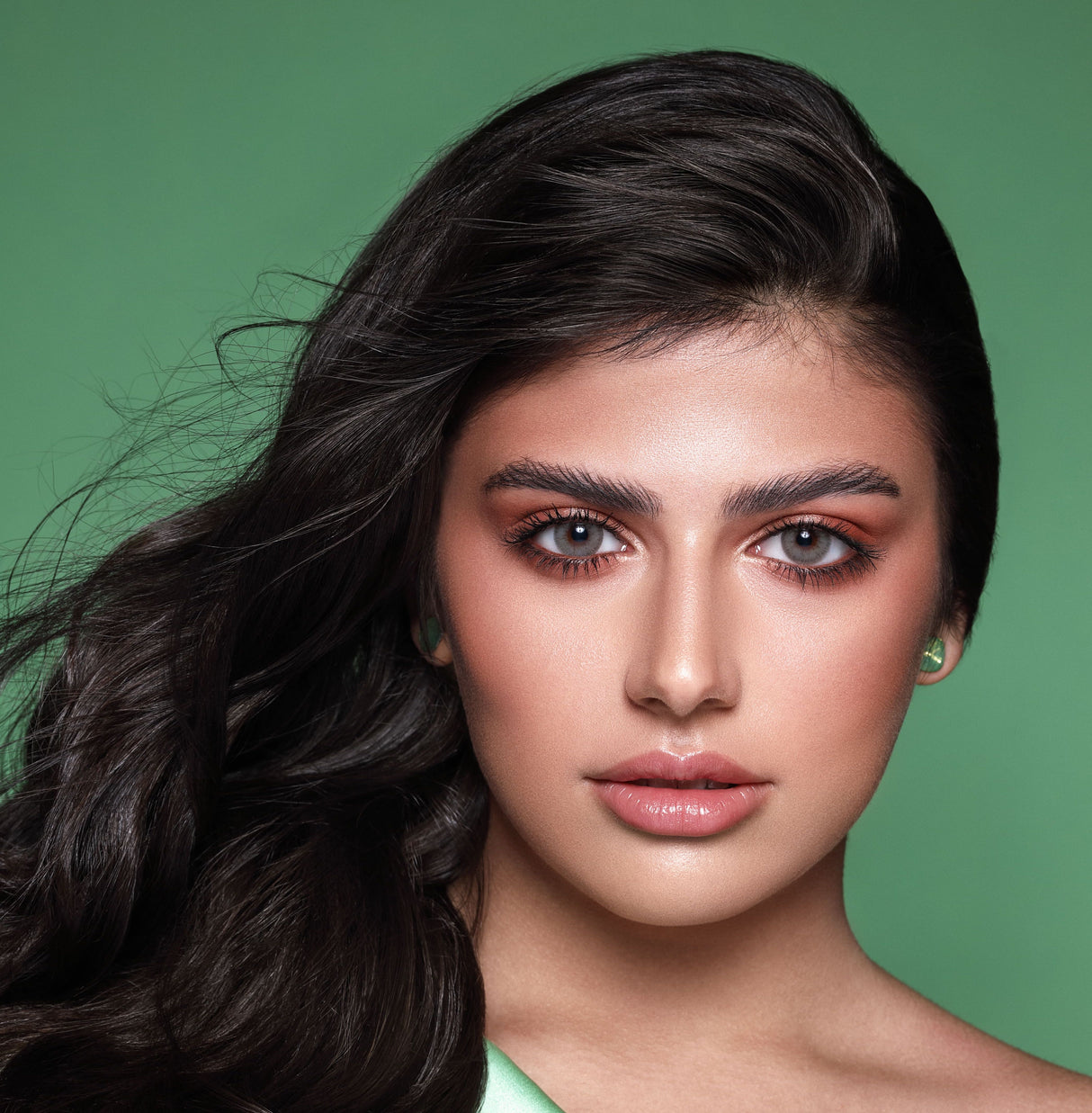 Bella Mint Grey lens