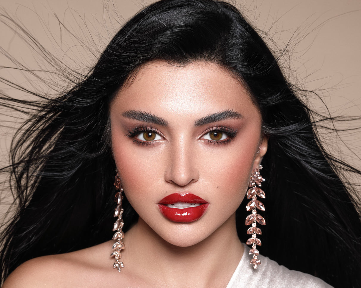 Bella Silky Gold colored lens